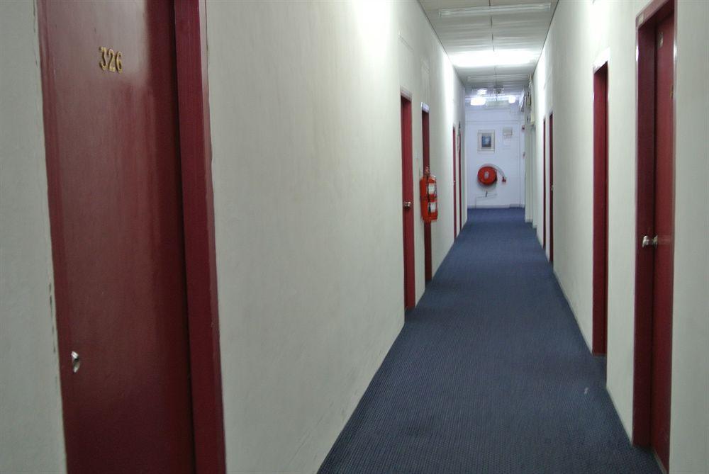 Ymca Penang Hostel Джордж Таун Екстериор снимка