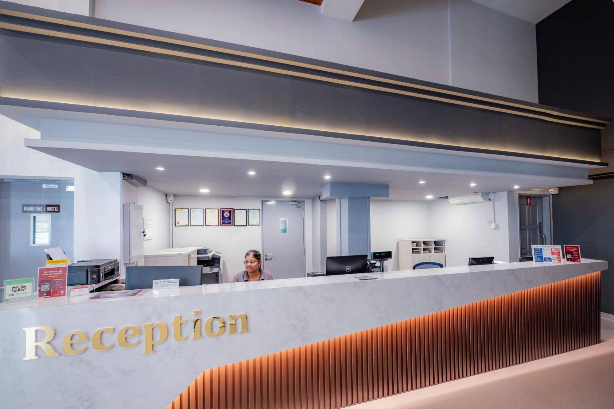 Ymca Penang Hostel Джордж Таун Екстериор снимка