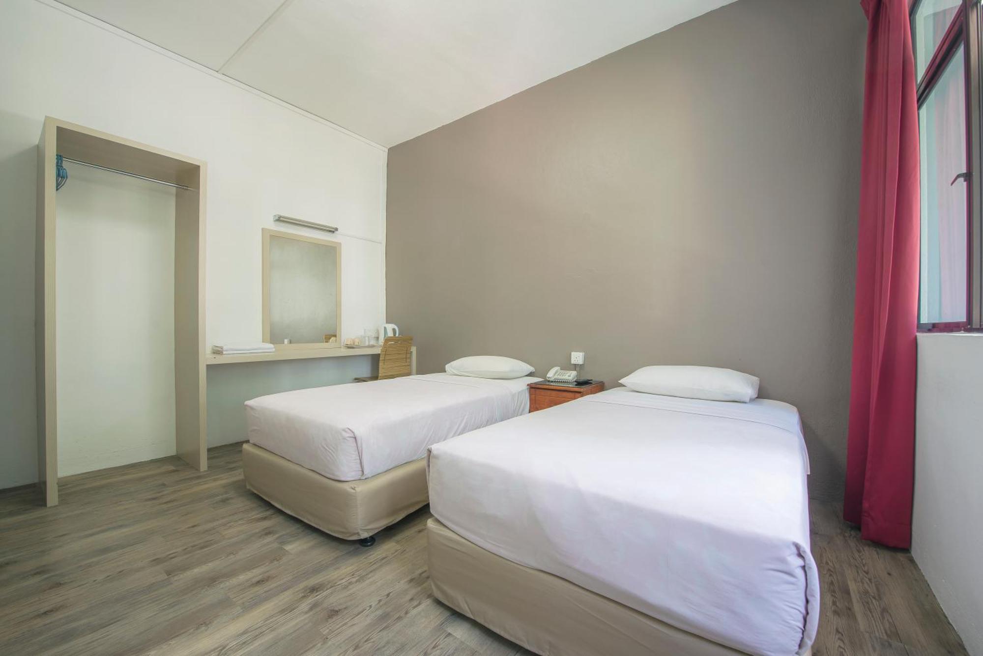 Ymca Penang Hostel Джордж Таун Екстериор снимка