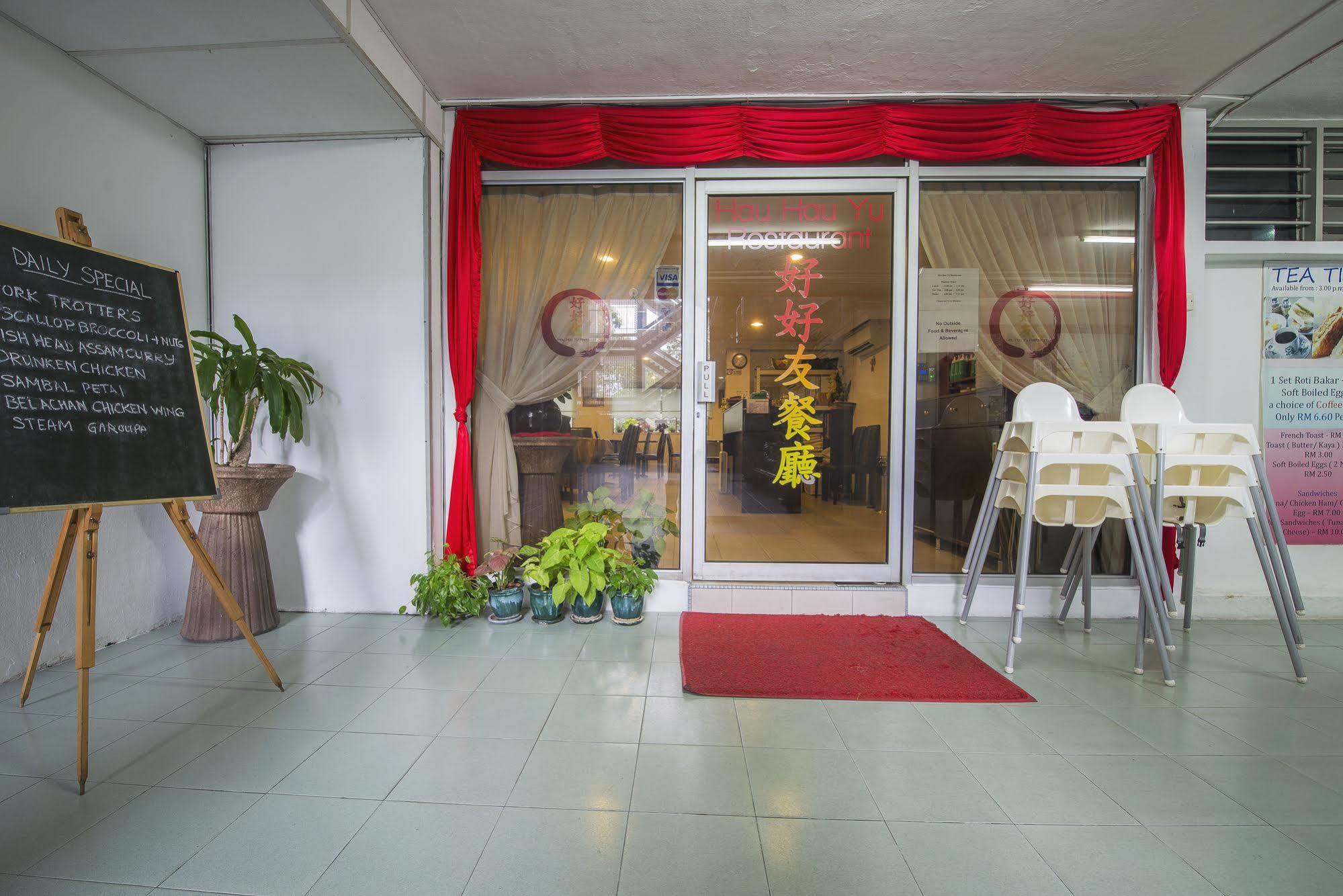 Ymca Penang Hostel Джордж Таун Екстериор снимка