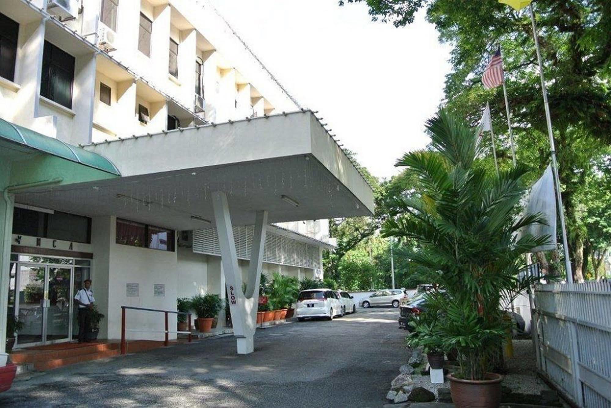 Ymca Penang Hostel Джордж Таун Екстериор снимка